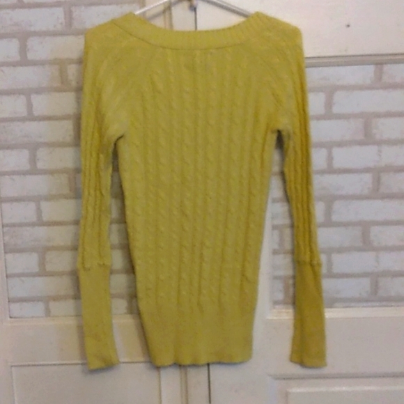 American Eagle knit women's sweater size Medium (J3) - Picture 3 of 3